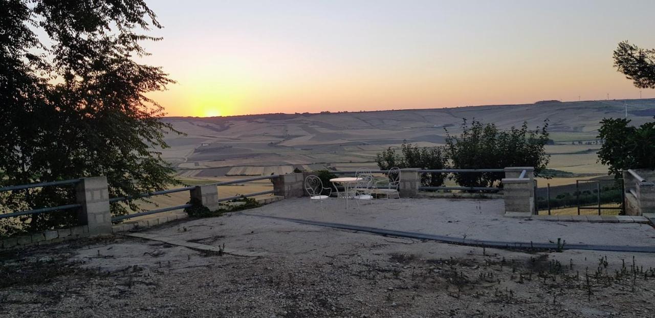 Masseria Santa Maria Gravina in Puglia Exterior foto